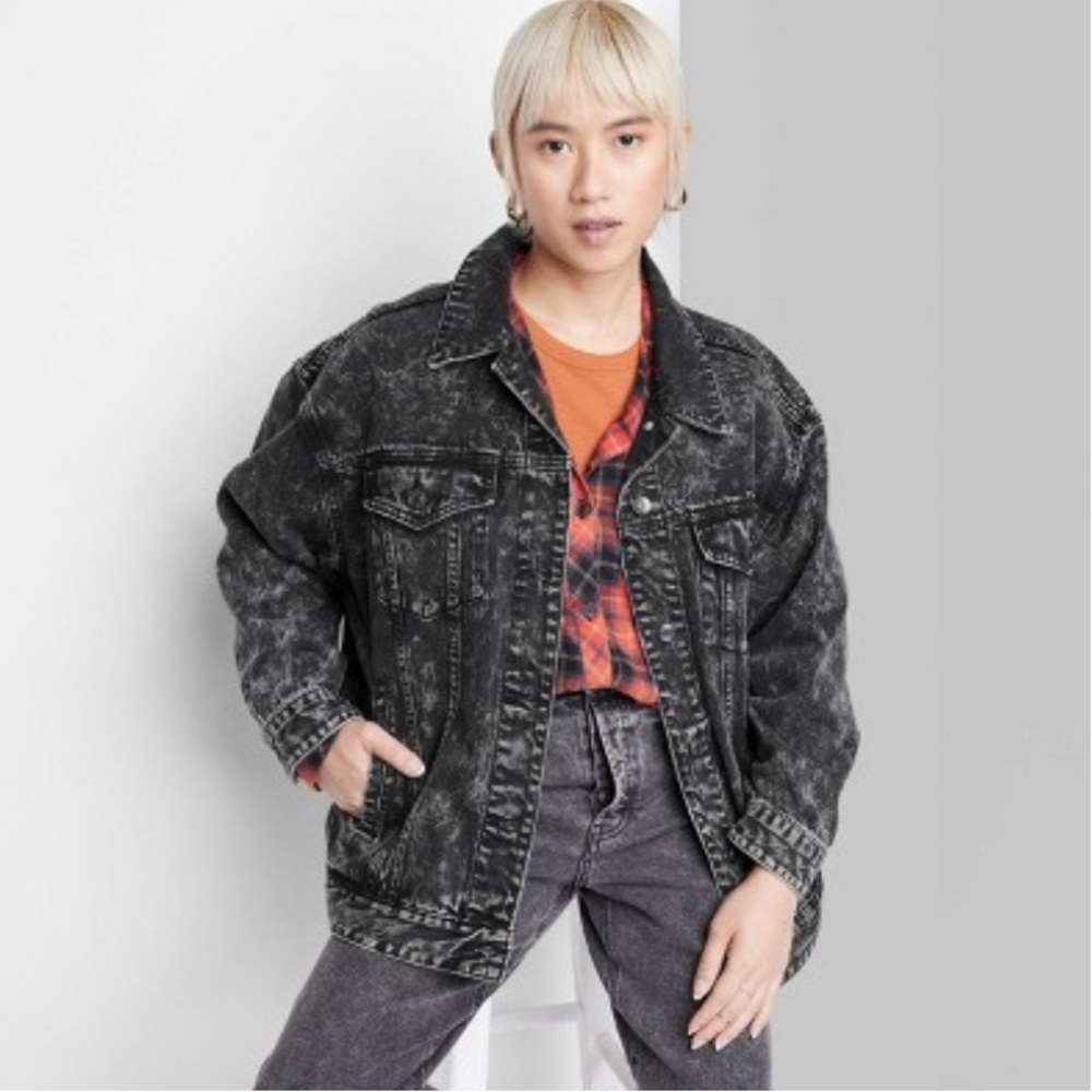 Wild Fable Oversized  Black Acid Wash Denim Jacket size XL. New with tags